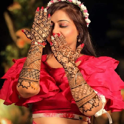 Professional Mehandi Artist in Delhi