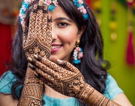 Best Bridal Mehandi Artist in Kalindi Kunj