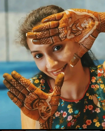 Wedding bridal mehendi artist in Delhi