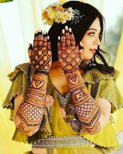 Wedding bridal mehendi artist in Delhi