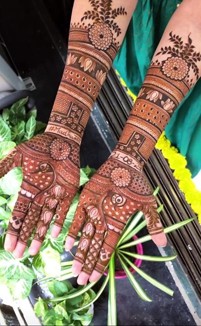 Wedding bridal mehendi artist in Delhi